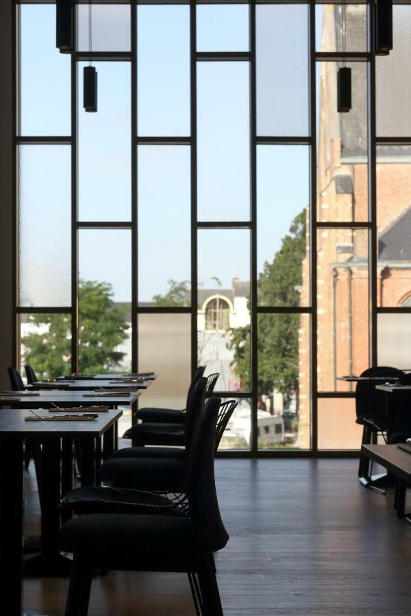 Hotel Corsendonk Turnova Turnhout Esterno foto